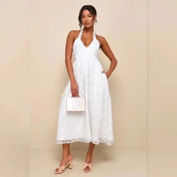 Lulu's Delicate Sweetness White Floral Burnout Midi Dress With Pockets M NWOT - Picture 2 of 12